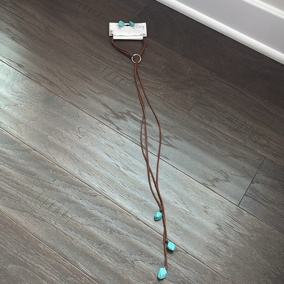 By The Bay NY Tassel Lariat necklace,suede like  cord w/3 faux turquoise stones - Picture 5 of 7